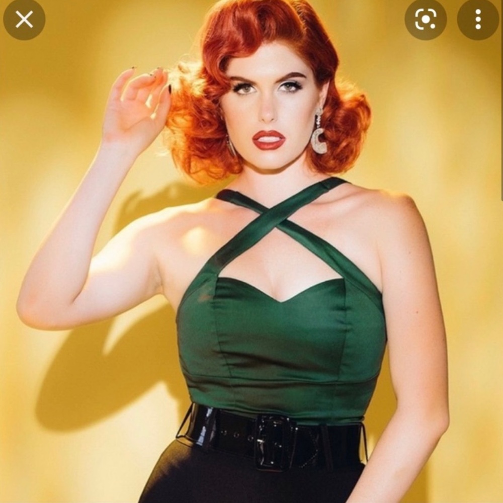 ISO deadly dames vixen top in green size Small